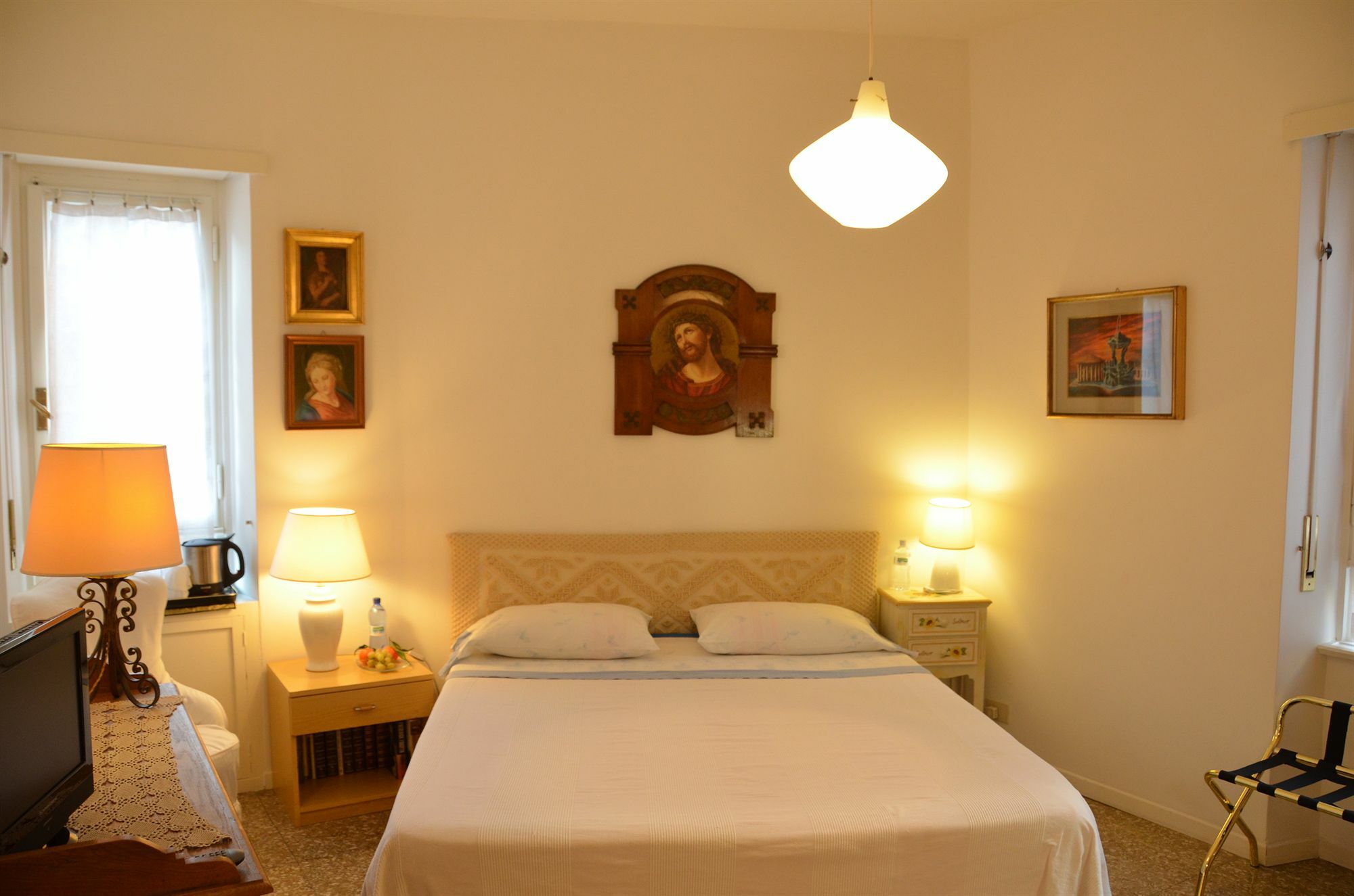 Hotel 10 E Lode